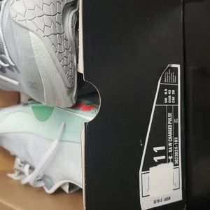 Brand New! Under Armour size 11 sneakers